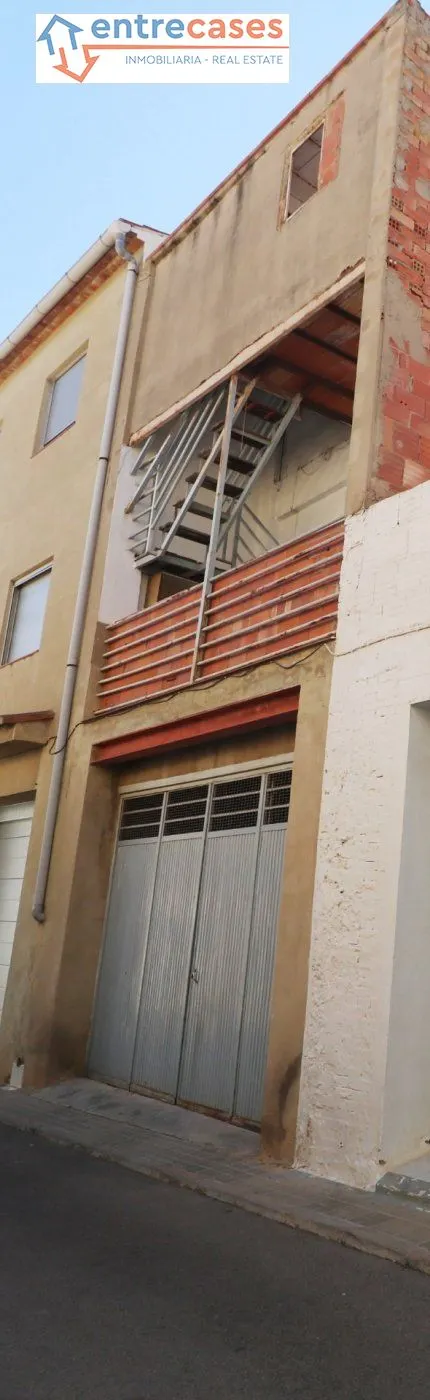 CASA INDEPENDIENTE CENTRO QUART DE LES VALLS — 15