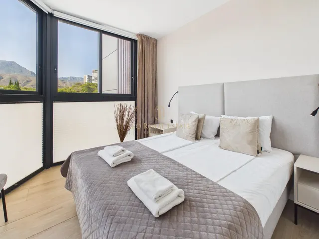 Apartamento de 2 dormitorios de alta calidad con vistas al m - foto 5