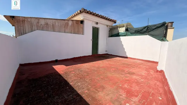 PISO EN EL CENTRO DE ARMILLA — 19
