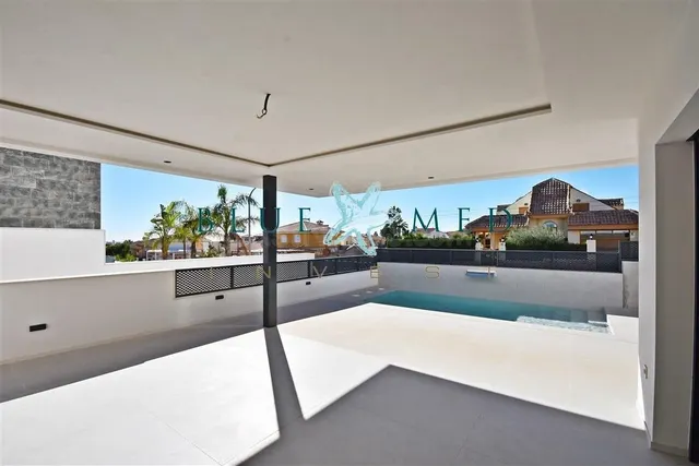 CHALET DE LUJO EN BOLNUEVO CON VISTAS AL MAR Y UBICACIÓN PRI - foto 3