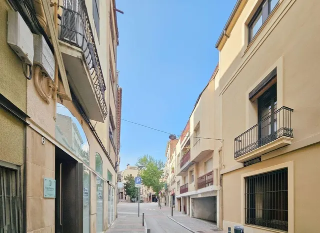 Piso 3 habitaciones 101m² en venta - Centre — 21
