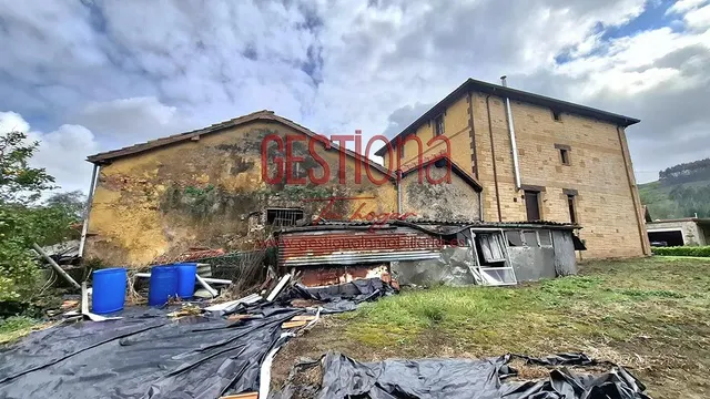MAJESTUOSA VIVIENDA EN BERANGA. — 5