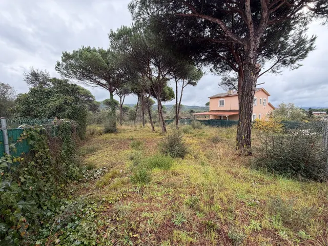 Terreno urbano en La Goba – Vidreres | 769 m2 | Parcela llan - foto 4