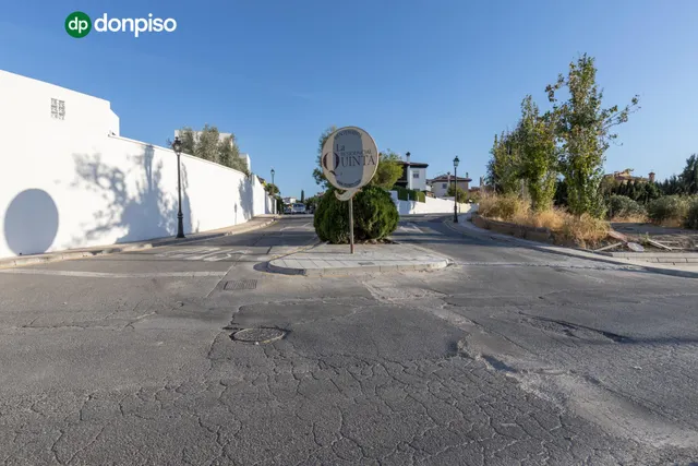 Terreno en venta en Residencial La Quinta, Alhendín — 17