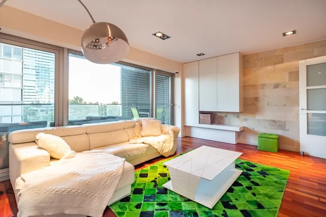Piso Amueblado en Diagonal Mar — 9