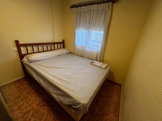 APARTAMENTO CON GRAN TERRAZA EN LA ZONA SUR — 16