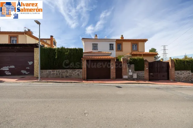 ✨ ¡Tu nuevo hogar con piscina a solo 15 minutos de Granada! — 2