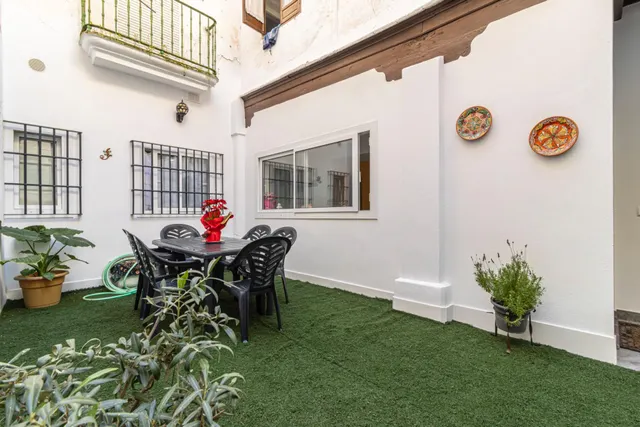 ENCANTADORA CASA EN PLENO CENTRO DE CHICLANA DE LA FRONTERA — 3