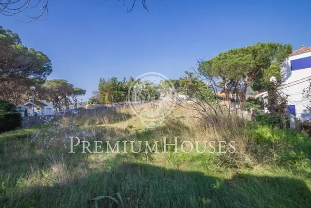 Terreno con magníficas vistas mar-Arenys de Mar — 10