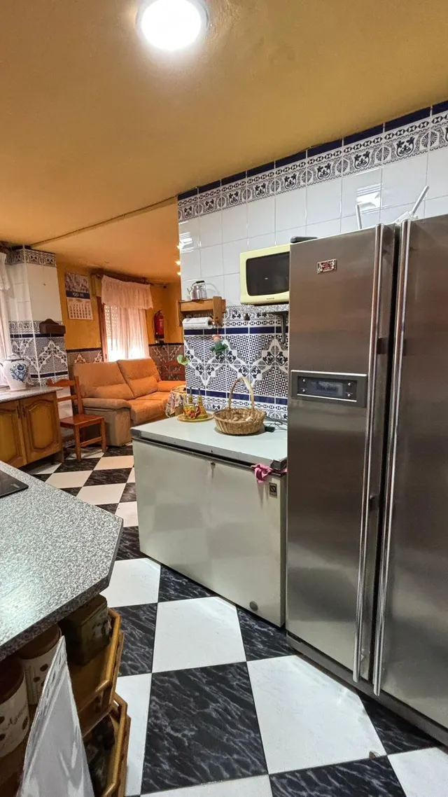 Bonita casa en el centro del pueblo de Padul - foto 4