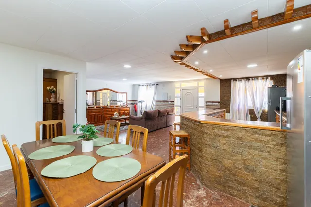 ¡Chalet de Ensueño en Onda con Vistas Panorámicas y Piscina Privada! — 50