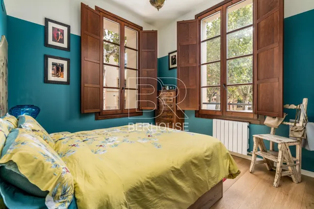 Piso con jardín privado en finca catalogada - Teià centro — 28