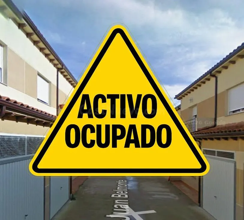 CASA EN TALAYUELA