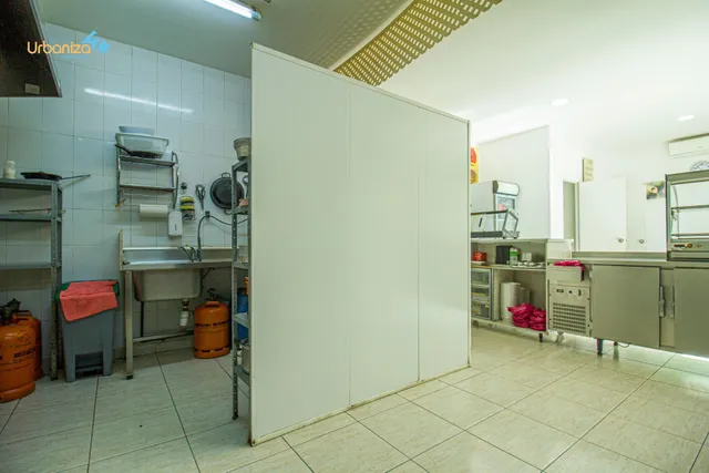 LOCAL COMERCIAL EN VALDEPASILLAS BADAJOZ — 10