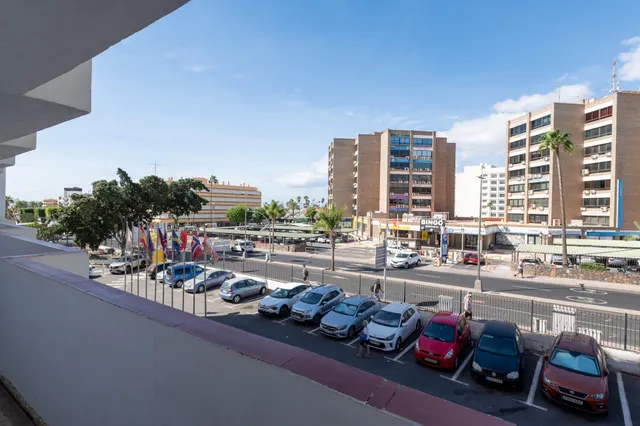 Atractivo apartamento en una ubicación céntrica de Playa del Inglés – con vistas a la piscina — 37