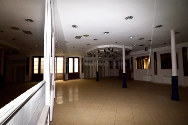 Urbis te ofrece un local comercial en venta en Béjar, Salama - foto 4
