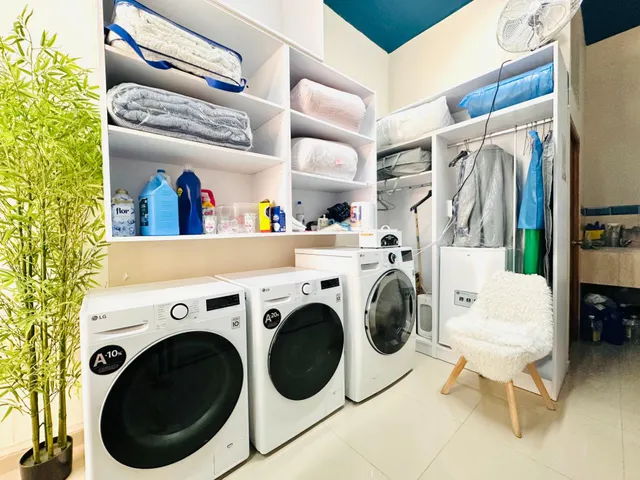LOCAL 60 M2 JUNTO A ALCAMPO – 2 ESPACIOS INDEPENDIENTES – 1 ALQUILADO — 7