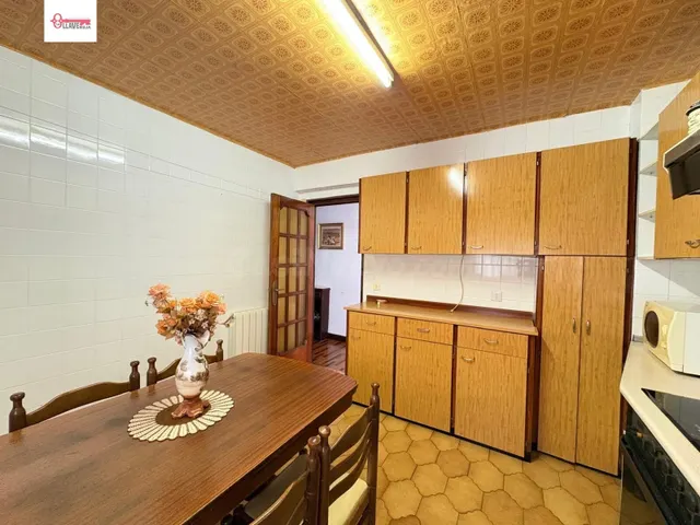 PISO EN VENTA EN EL CENTRO DE BURGOS - foto 3