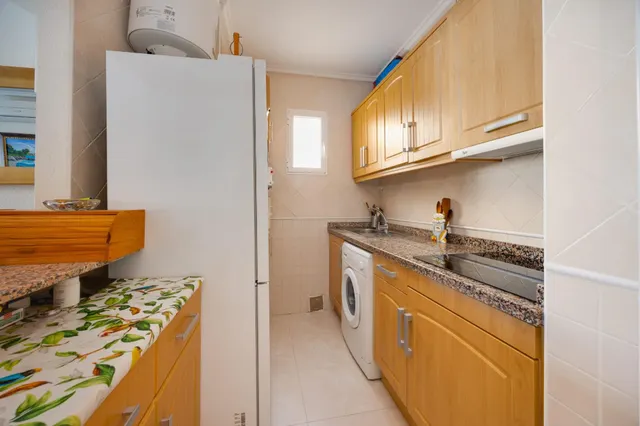 Venta de Apartamento 2 dormitorios zona Habaneras,piscina comunitaria en Torrevieja. — 9