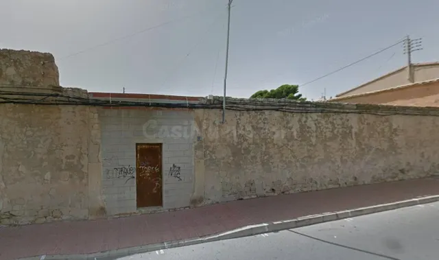 Terreno en C/ Alcalde Saturnino Cerda, Monóvar - foto 4
