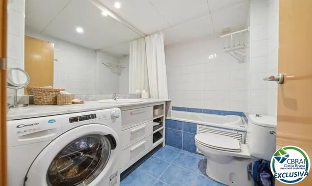 Ático de 61 m2, con 60 m2 de terraza-solarium, LICENCIA TURISTI. — 27