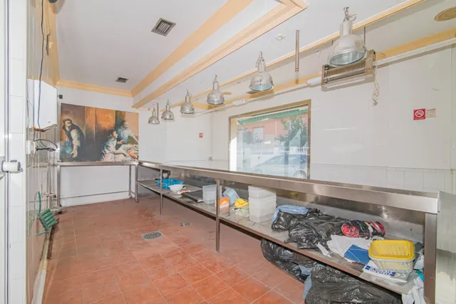Local Comercial en la Calle San Miguel de Armilla — 15
