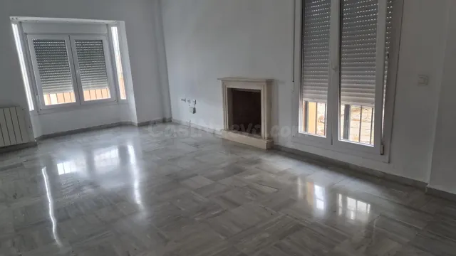 Exclusiva Villa Independiente con Piscina Privada en Getares - foto 4