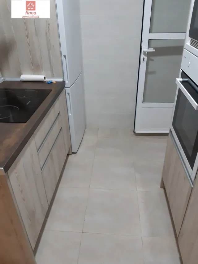 Montijo, piso alquiler, reformado, como nuevo, centrico, muebles nuevos — 6