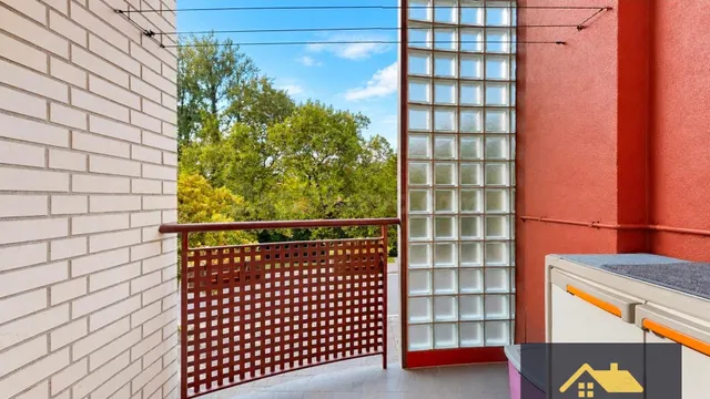 Se vende Bajo de 150m2 con jardín de 140m2 y 2 piscinas comunitarias en Sopuerta, Vizcaya — 5