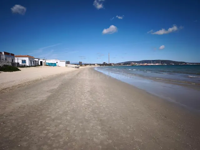 Suelo rústico en venta en Algeciras (El Acebuchal – Rinconci - foto 2