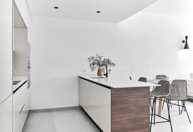 Chalet Moderno con Jardín en Torrevieja - Ideal Familias — 34