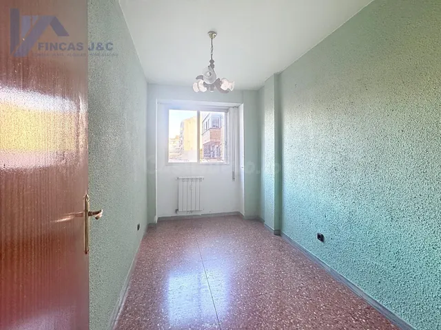 Piso en Utebo - foto 2