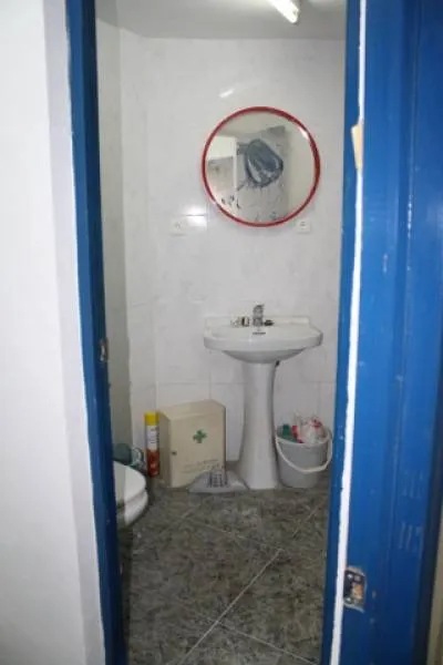 Alquiler local comercial en Orihuela, 120 m2. de superficie,  con 1 aseo. — 8