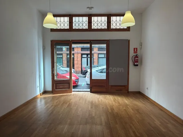 26 m2 para darle forma a tu próximo negocio | Pizarro 22 – Guanarteme / Mesa y López — 3