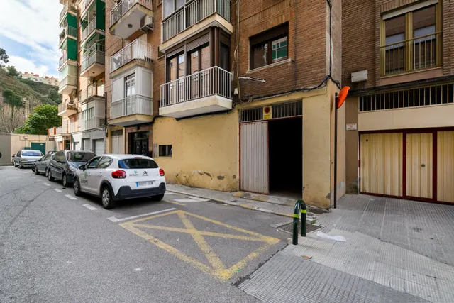 Local Comercial con 254 metros cuadrados junto a Carretera de la Sierra. — 11