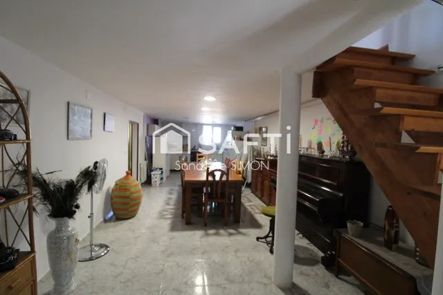 Bonita casa con 2 viviendas ! — 21