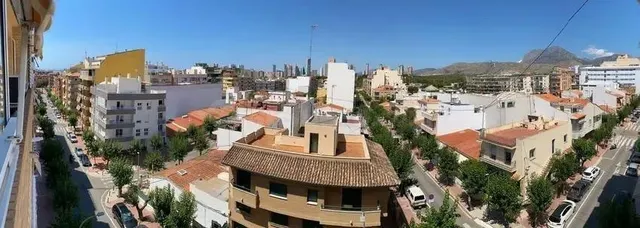 Piso en venta en Benidorm zona Colonia Madrid, 3 dormitorios - foto 2