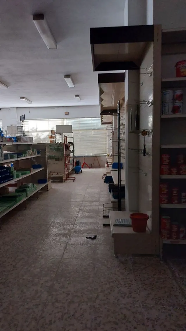 Local comercial 680m² en venta - Costa Del Sol — 8