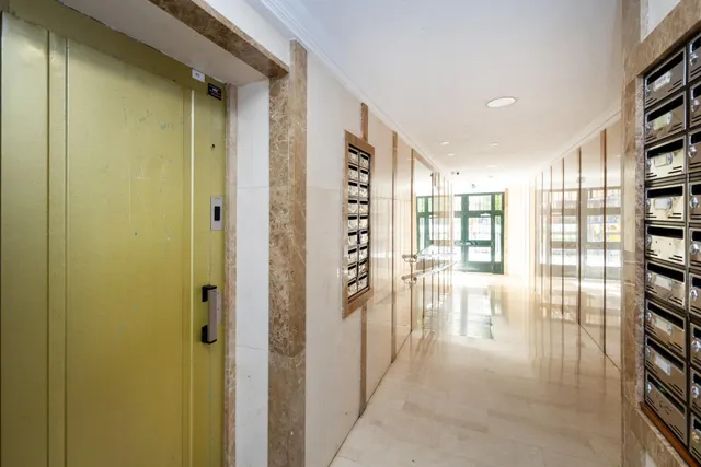 Piso 3 habitaciones 84m² en venta - Camino de ronda — 22