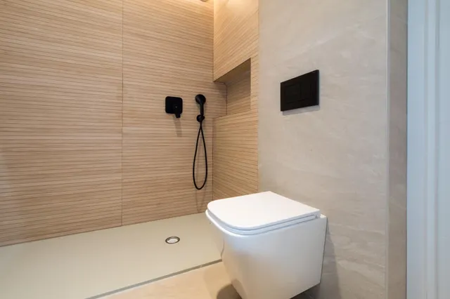 Apartamento totalmente reformado a estrenar frente a la Plaza del Teatro de Torrevieja — 31