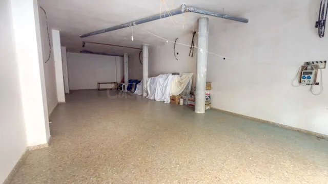 LOCAL COMERCIAL EN CUESTA DEL MOLINO - foto 3