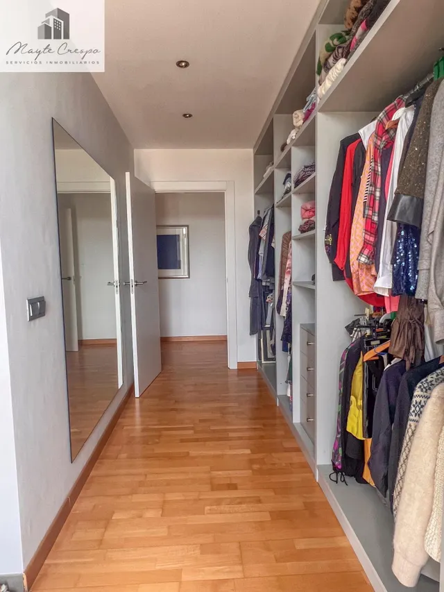 Villa Contemporanea con vistas 360º — 44