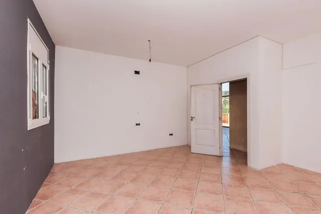 Casa independiente para reformar con vistas a la montaña en Olivella — 9