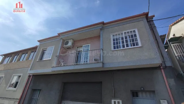 LOTE DE DOS VIVIENDAS UNIFAMILIARES EN VISTAHERMOSA