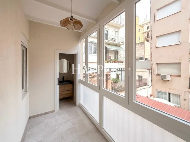 Piso reformado con elementos originales en el corazón de Vila de Gràcia 3hab — 8