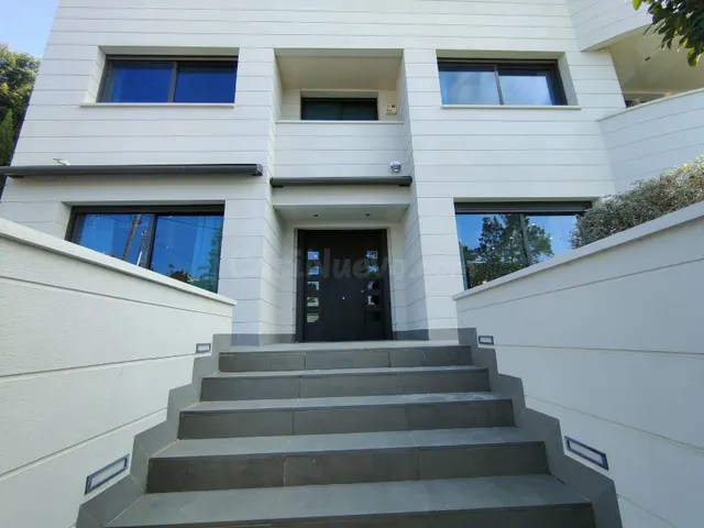 Exclusiva villa de lujo en Ciutat Diagonal, Esplugues de Llo - foto 2