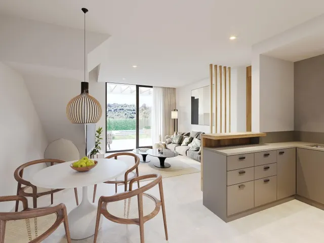 Chalet con jardín, aparcamiento y piscinas comunitarias — 7