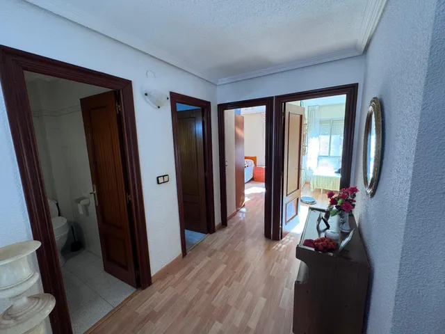 Vivienda reformada con amplia terraza en juan xxiii !!! — 12
