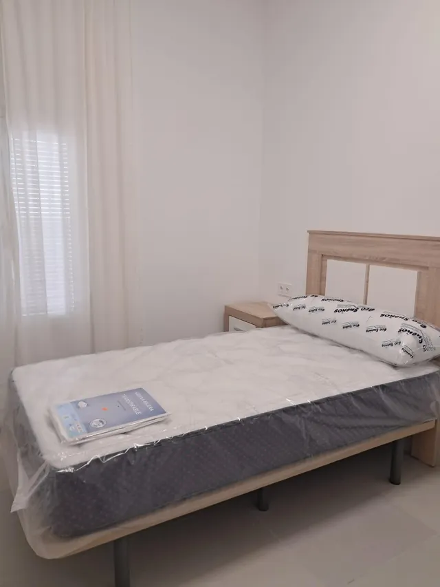 APARTAMENTO DE DOS DORMITORIOS, AMUEBLADO A ESTRENAR — 14