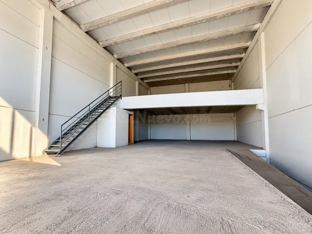 Nave en Seseña — 3